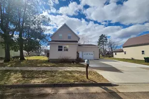 627 Gilman St, Stanley, WI 54768 - Photo 19