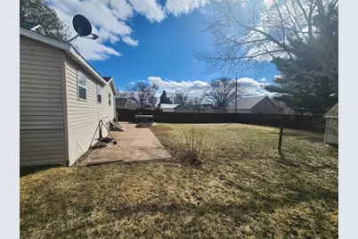 627 Gilman Street, Stanley, WI 54768 - Photo 5