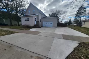 627 Gilman St, Stanley, WI 54768 - Photo 21