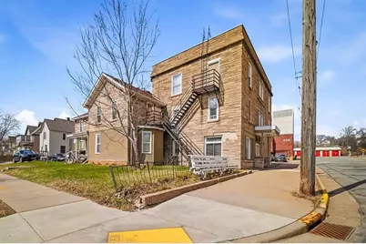 678 Wisconsin Street, Eau Claire, WI 54703 - Photo 3