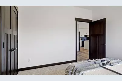 3327 Sunflower Lane, Eau Claire, WI 54703 - Photo 25