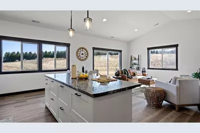 3329 Sunflower Lane, Eau Claire, WI 54703 - Photo 3