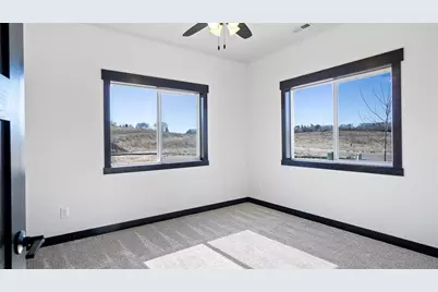 3329 Sunflower Lane, Eau Claire, WI 54703 - Photo 19