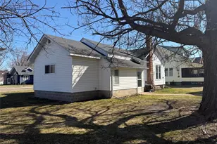 18679 Hobson St, Whitehall, WI 54773 - Photo 3