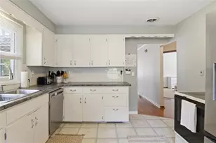 S5101 Co Rd B, Eau Claire, WI 54701 - Photo 5