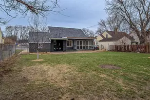 1621 Highland Ave, Eau Claire, WI 54701 - Photo 9