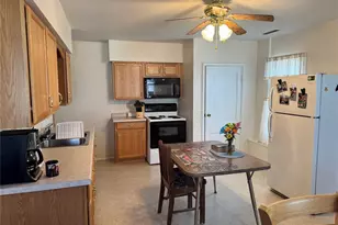 1009-1011 Saint Augustine, Chippewa Falls, WI 54729 - Photo 3