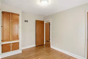 1915 Ohm Ave, Eau Claire, WI 54701 - Photo 9