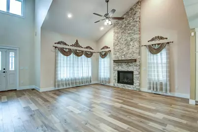 3746 Crest Ridge Court, Eau Claire, WI 54701 - Photo 5