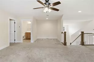 3746 Crest Ridge Ct, Eau Claire, WI 54701 - Photo 23