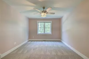 3746 Crest Ridge Ct, Eau Claire, WI 54701 - Photo 35