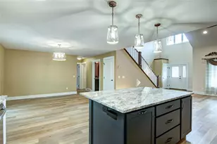 3746 Crest Ridge Ct, Eau Claire, WI 54701 - Photo 17