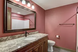 3746 Crest Ridge Ct, Eau Claire, WI 54701 - Photo 37