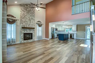 3746 Crest Ridge Court, Eau Claire, WI 54701 - Photo 3