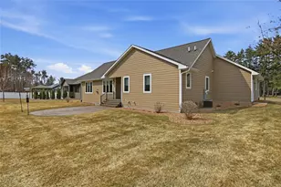 3729 Crest Ridge Ct, Eau Claire, WI 54701 - Photo 29