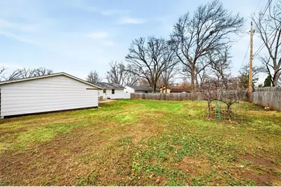 3145 Saturn Avenue, Eau Claire, WI 54703 - Photo 11