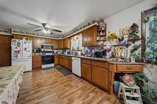 168 Hoffman St, Hixton, WI 54635 - Photo 17