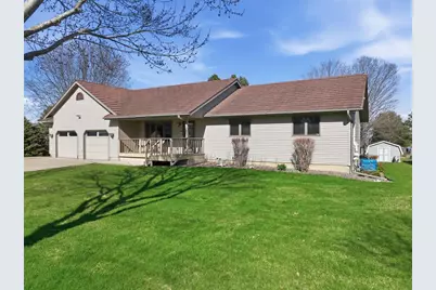 1914 Zera Street, Bloomer, WI 54724 - Photo 3