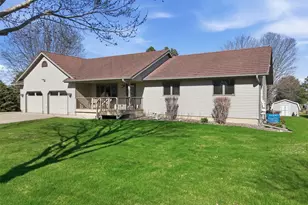 1914 Zera St, Bloomer, WI 54724 - Photo 3
