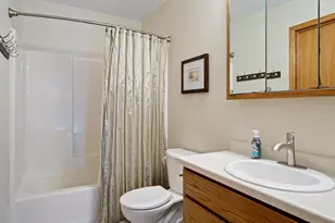 512 Windsor Forest Dr, Altoona, WI 54720 - Photo 17