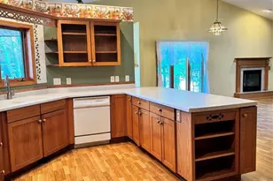 945 Cambridge Ct, Altoona, WI 54720 - Photo 11
