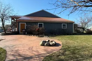 23566 Adams St, Independence, WI 54747 - Photo 5