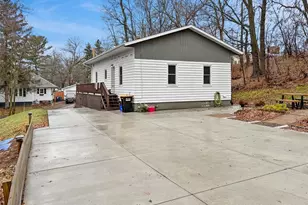 1524 Quarry St, Eau Claire, WI 54703 - Photo 5