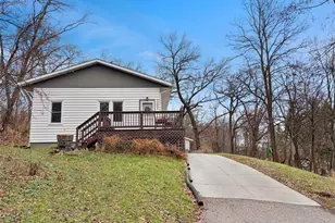 1524 Quarry St, Eau Claire, WI 54703 - Photo 3