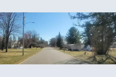 204 Camp Road #17, Fairchild, WI 54741 - Photo 11