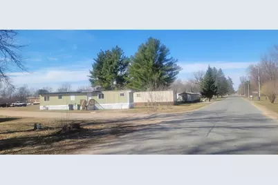 204 Camp Road #17, Fairchild, WI 54741 - Photo 17