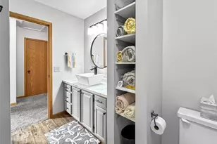 4634 Woodridge Dr, Eau Claire, WI 54701 - Photo 23