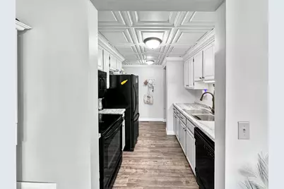 4634 Woodridge Drive #4, Eau Claire, WI 54701 - Photo 17