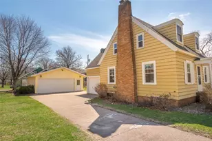 715 Rand St, Chippewa Falls, WI 54729 - Photo 3