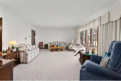 4731 Clairemont Avenue, Eau Claire, WI 54703 - Photo 3