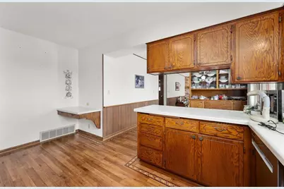 4731 Clairemont Avenue, Eau Claire, WI 54703 - Photo 13