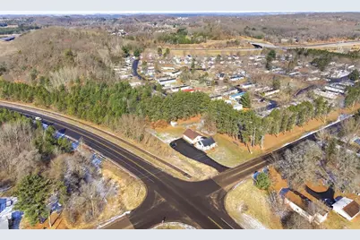 1812 Peterson Avenue, Eau Claire, WI 54703 - Photo 17