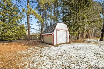 1812 Peterson Avenue, Eau Claire, WI 54703 - Photo 15