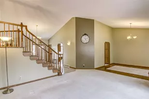472 Glenwood Ct, Chippewa Falls, WI 54729 - Photo 7