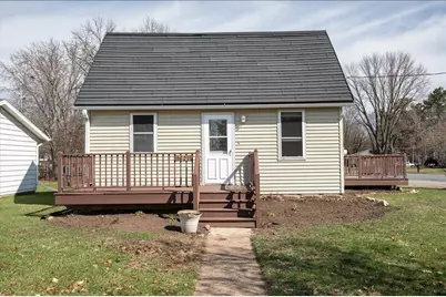 1621 2nd Avenue, Menomonie, WI 54751 - Photo 1