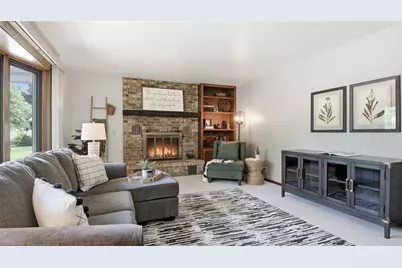 717 Buffington Court, Eau Claire, WI 54703 - Photo 5