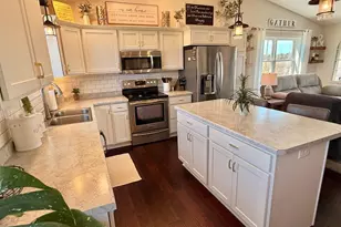 1120 Clayton St, Cameron, WI 54822 - Photo 5