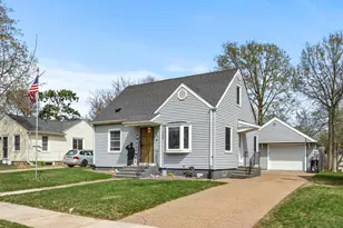 2931 8th St, Eau Claire, WI 54703 - Photo 5
