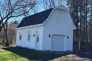 1527 Deerfield Rd, Eau Claire, WI 54703 - Photo 19