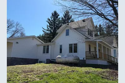 1527 Deerfield Road, Eau Claire, WI 54703 - Photo 3