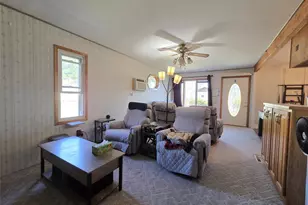 217 Summit St, Spooner, WI 54801 - Photo 9