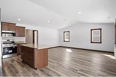 1836 Dorret Road, Eau Claire, WI 54703 - Photo 13