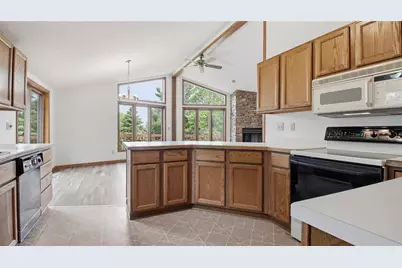 424 Kane Road, Eau Claire, WI 54703 - Photo 13