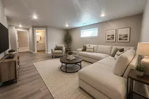 724 Sequoia Dr, Altoona, WI 54720 - Photo 9