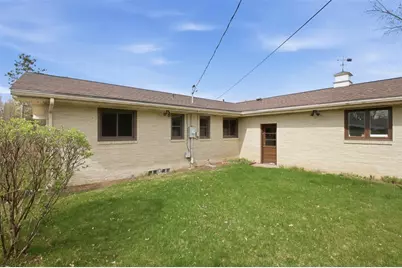 827 Park Ridge Drive, Eau Claire, WI 54703 - Photo 37