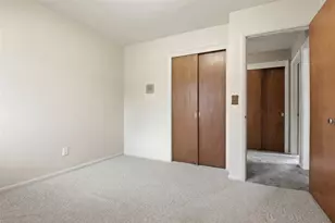 827 Park Ridge Dr, Eau Claire, WI 54703 - Photo 17
